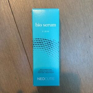Neocutis BIO SERUM FIRM Rejuvenating Growth Factor & Peptide Treatment (NEW)